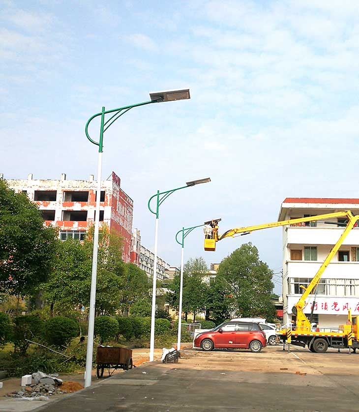 供應微光一體化路燈報價