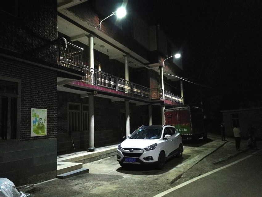 廠家批發0維修光能路燈