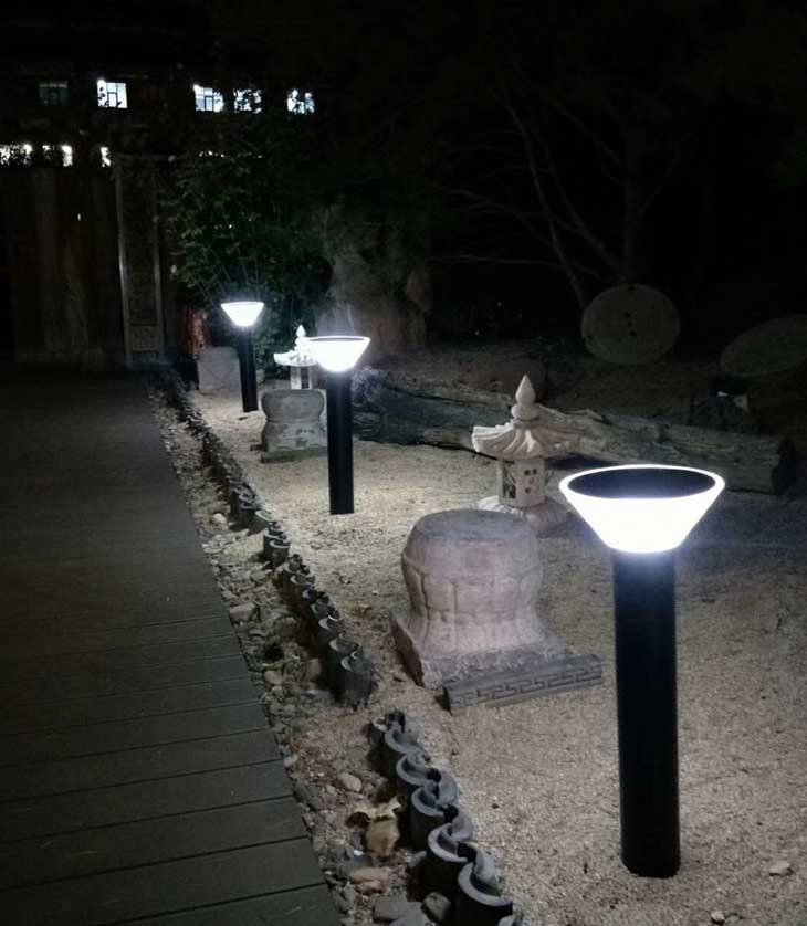 廠家供應(yīng)0危險(xiǎn)微光景觀燈